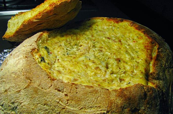 Semea Recheada Pão recheado com alheira - Receitas Para Todos os Gostos