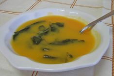 Sopa de Legumes com Espinafre